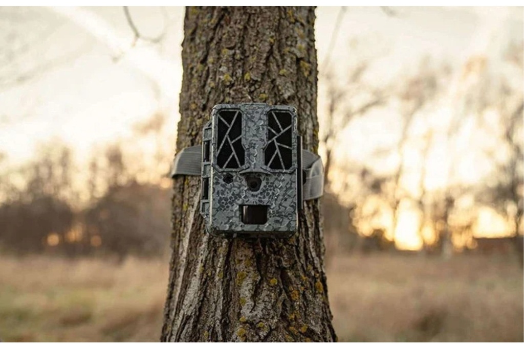 spypoint-force-pro-camo-trail-camera-3.jpg