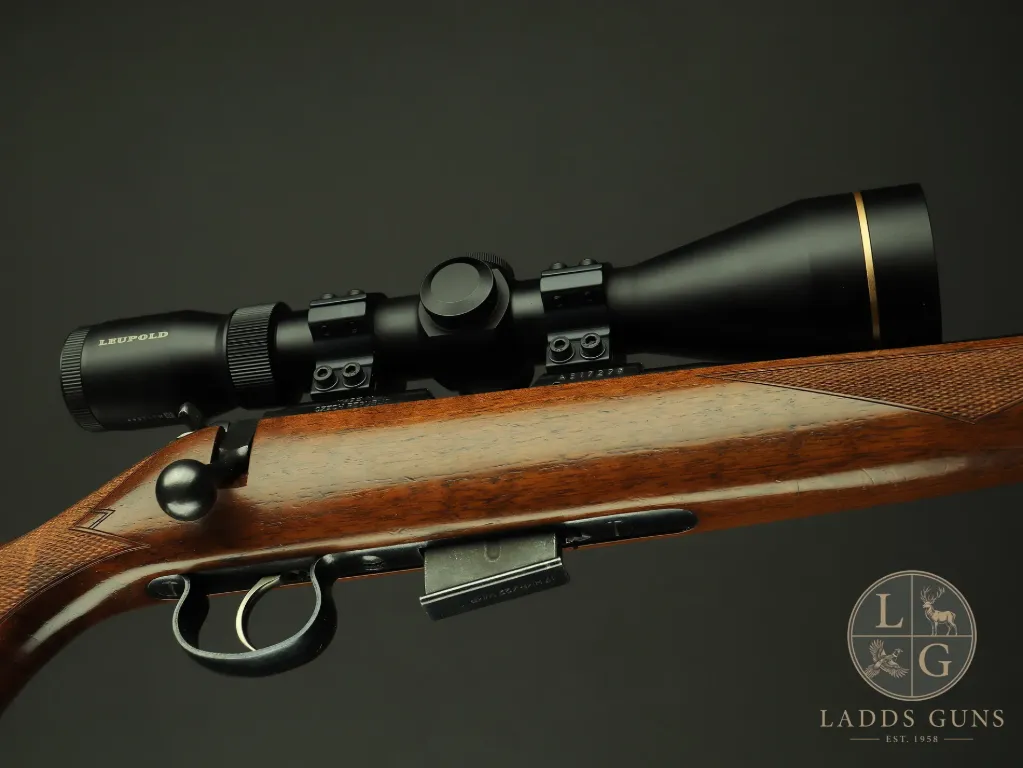 CZ 453