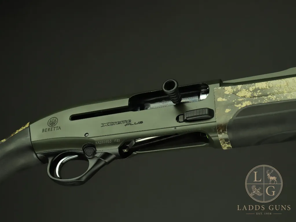 [LG20678] Beretta A400 Xtreme Plus Camo ATS/Green K/O 12 Gauge (28")